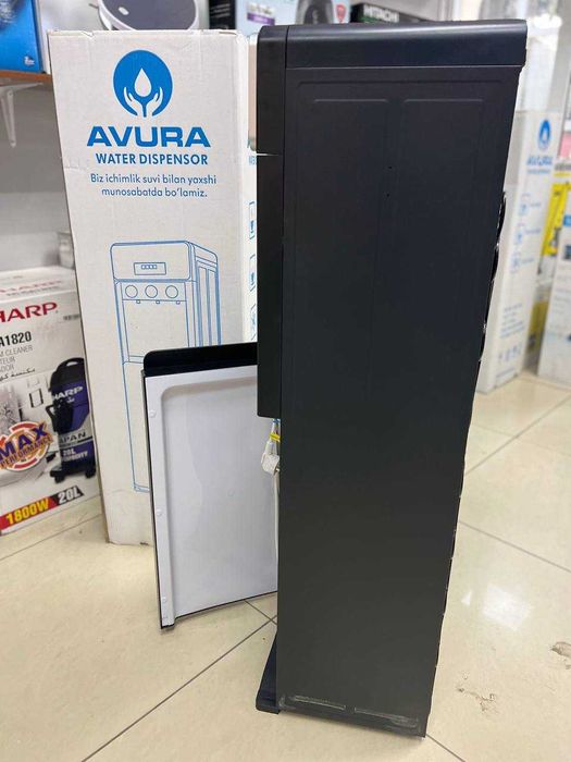 Кулер для воды с нижней загрузкой от AVURA.