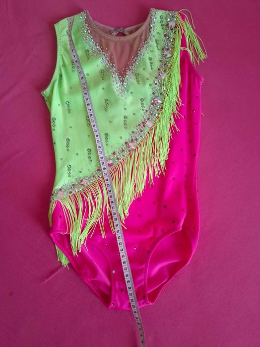 Трико за художествена гимнастика