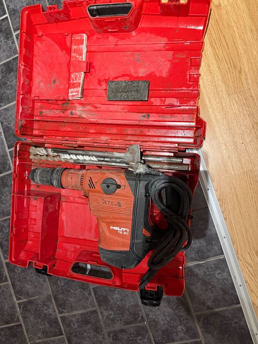 Drujbă Wacker beton plus 5 hilti