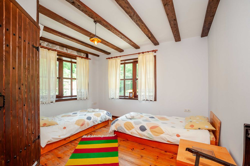 Продава се Къща в с. Арда, Област Смолян - 260 кв.м за 1116 €/кв.м - Снимка #11