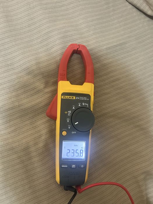 FLUKE Мультиметр