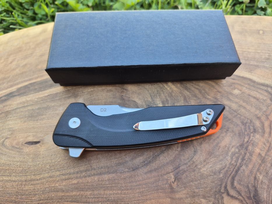 Сгъваем джобен нож ,стомана D2, D117