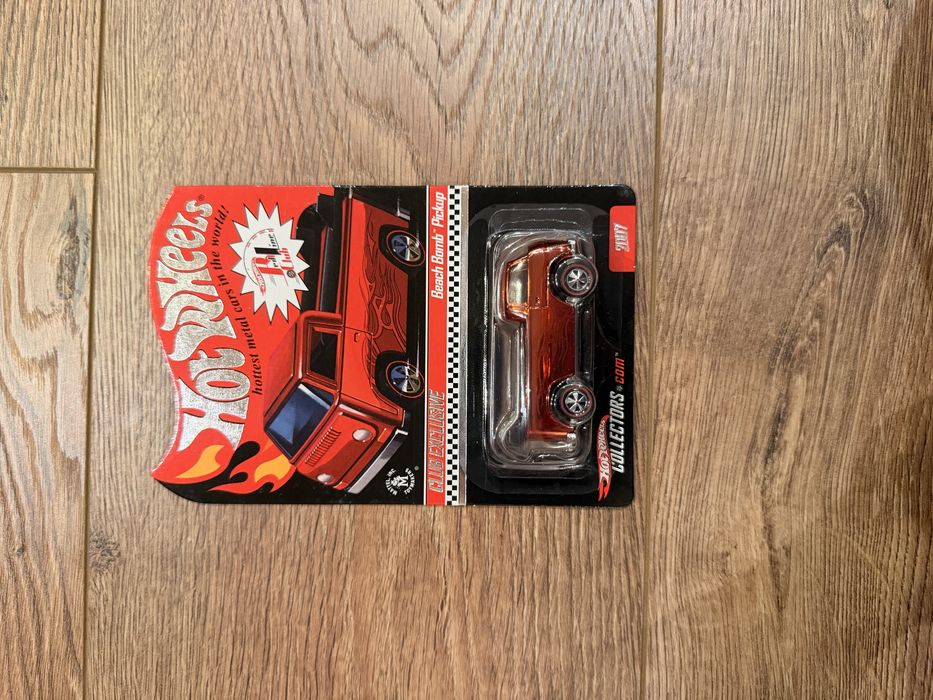 Hot wheels Beach Bomb Pickup