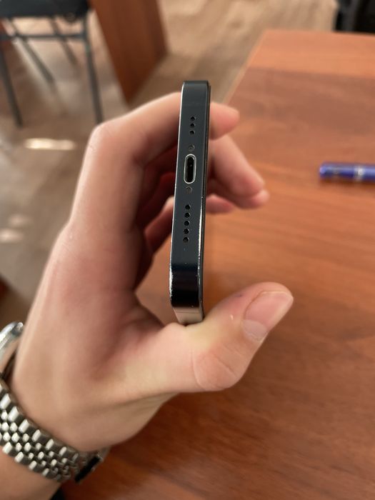 Iphone 14 темно синий 128 гб