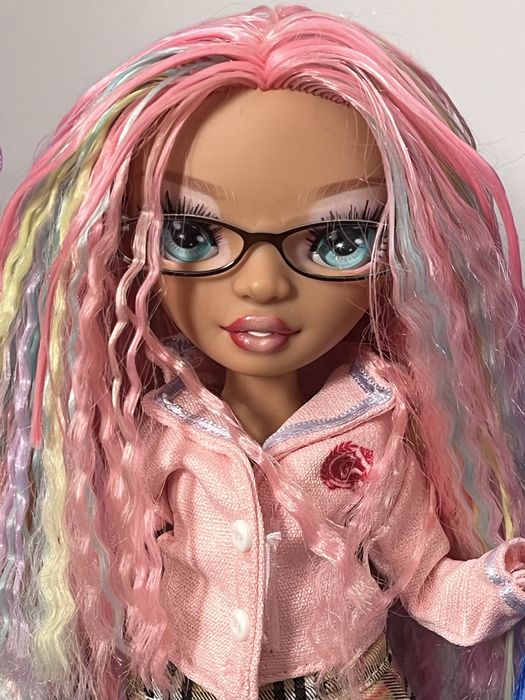 Кукла rainbow high Be dazzling Adeline Rose