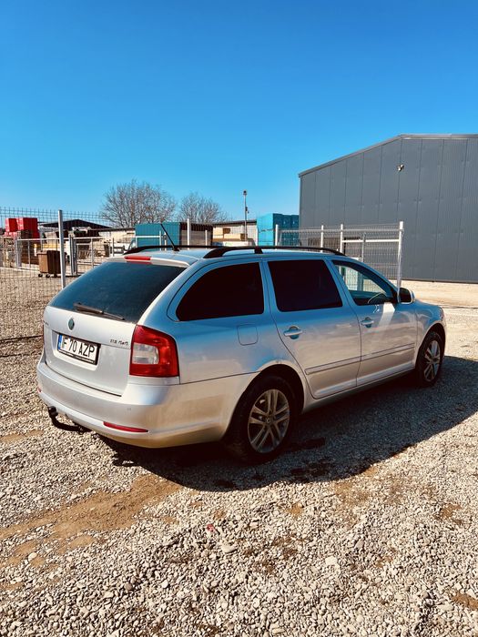 SKODA Octavia 2012 — imagine 4
