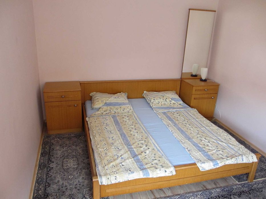 Дава се под наем Двустаен апартамент в Бургас, Център - 55 кв.м за 382.5 € - Снимка #8