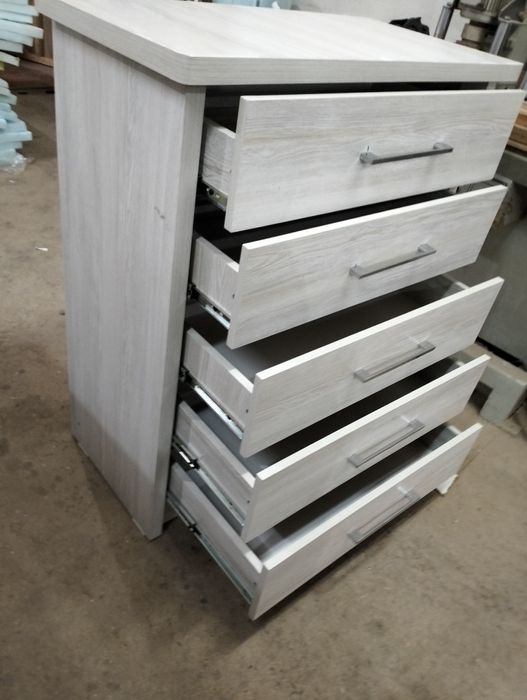 Продаётся комоды  по доступным ценам ценам