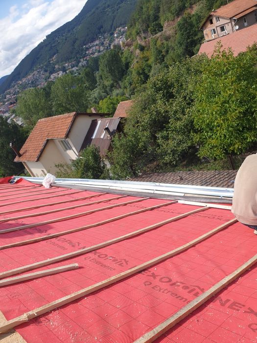 Ремонт на покриви,Хидроизолация,Тенекеджийски услуги,Навеси,Нови покри