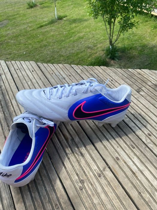 Nike Tiempo ligera maestro pro Ag