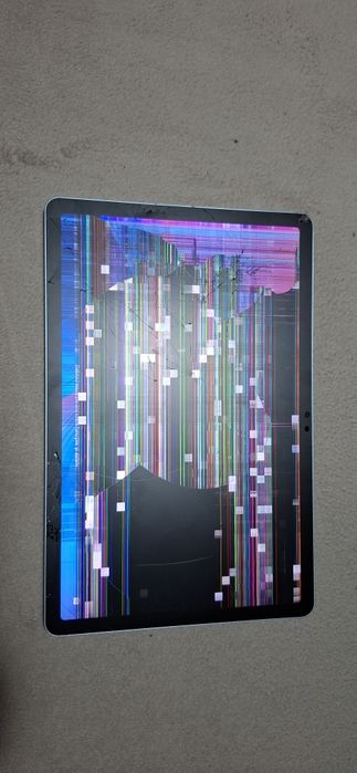 Vând tabletă Lenovo