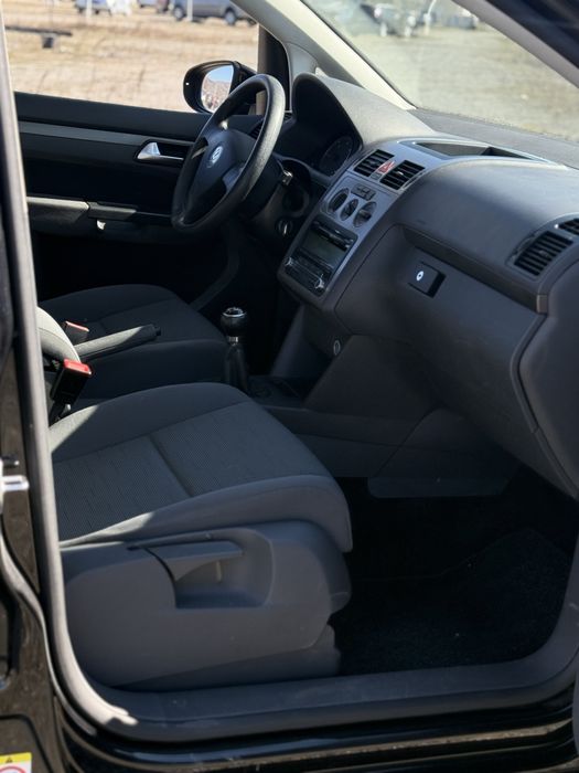 Volkwagen Touran 1.9 Diesel 105cp 2010