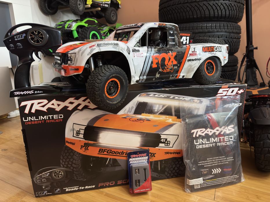 Automodel Traxxas UDR