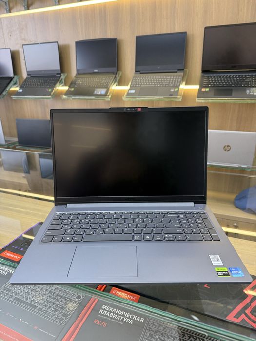 Ноутбук Lenovo LOQ 15 15.6FHD i5 12450Hx 12 Ram 512gb SSD RTX4050 6 gb