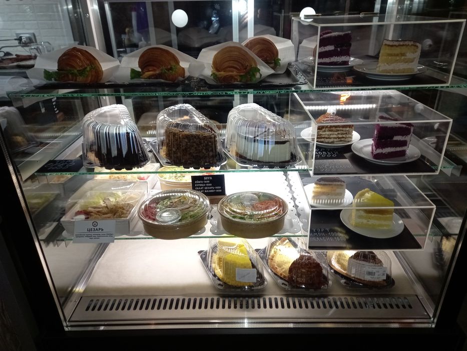 Кондитерская ветрина премиум.