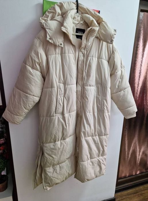 Zara Extralong puffer XL, Impecabil