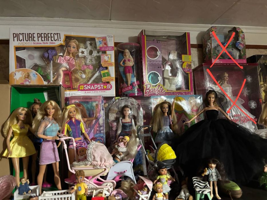 Продам коллекцию барби
