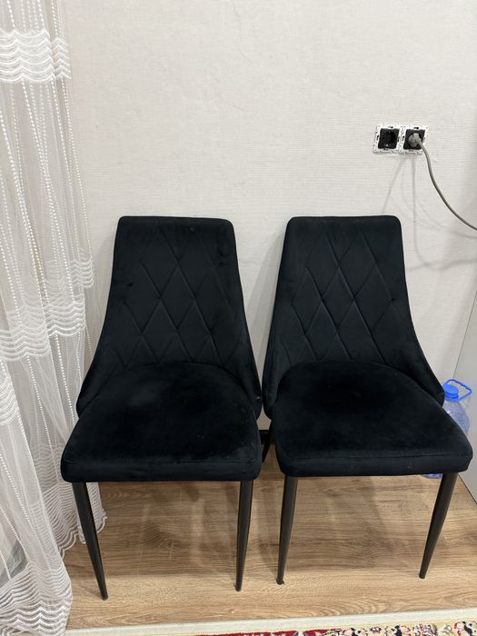 Продам Два Стульчика