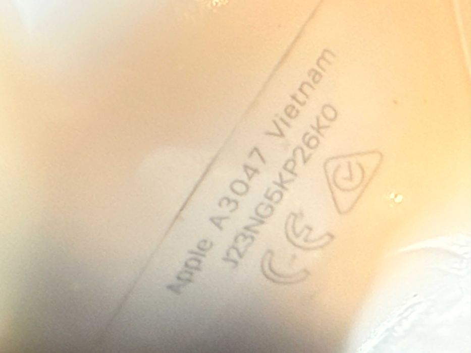 Apple AirPods Pro 2 MagSafe Case USB-C Model A3047