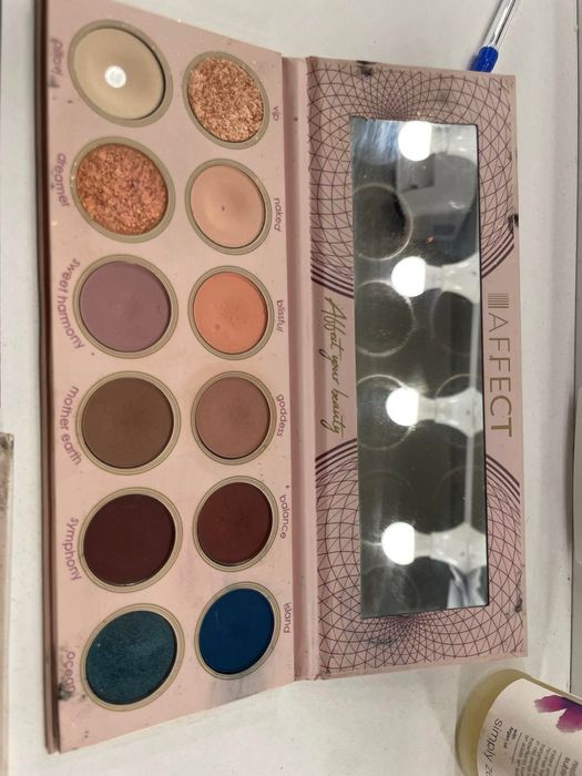 Професионални палитри