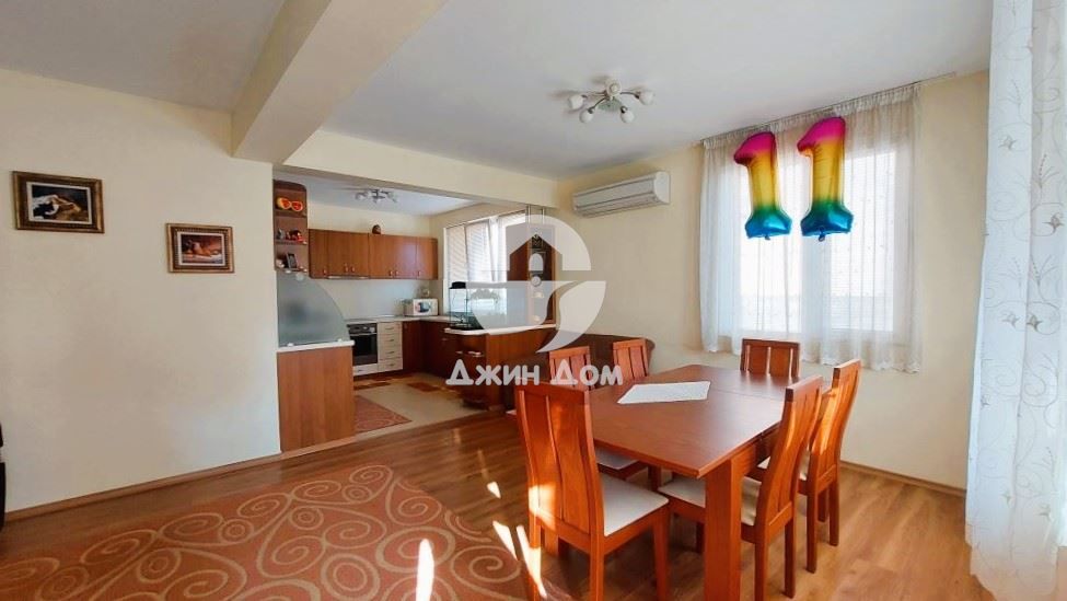 Продава се Къща в Бургас, Меден рудник - зона Г - 140 кв.м за 1750 €/кв.м - Снимка #1