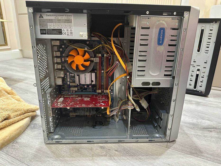 Продам нерабочий системный блок (Intel E5200 / GeForce 9800 GT)