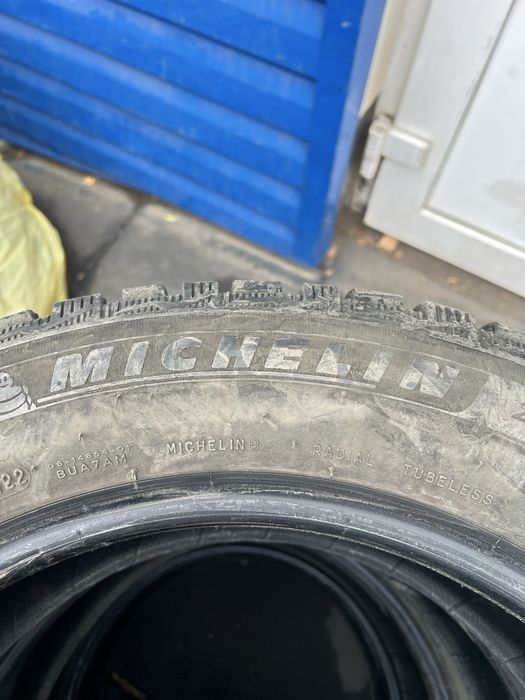 продам комплект R17 michelin за все 98000