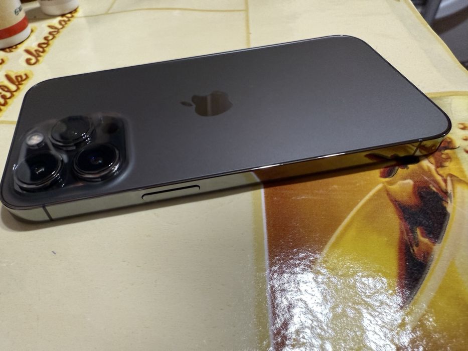 Продам айфон 13 про 256