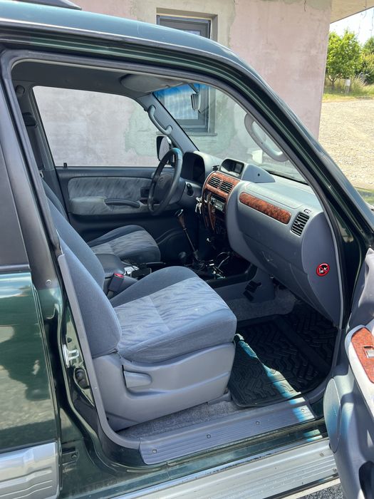 Toyota land cruiser  j90