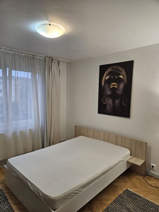 Apartament de inchiriat