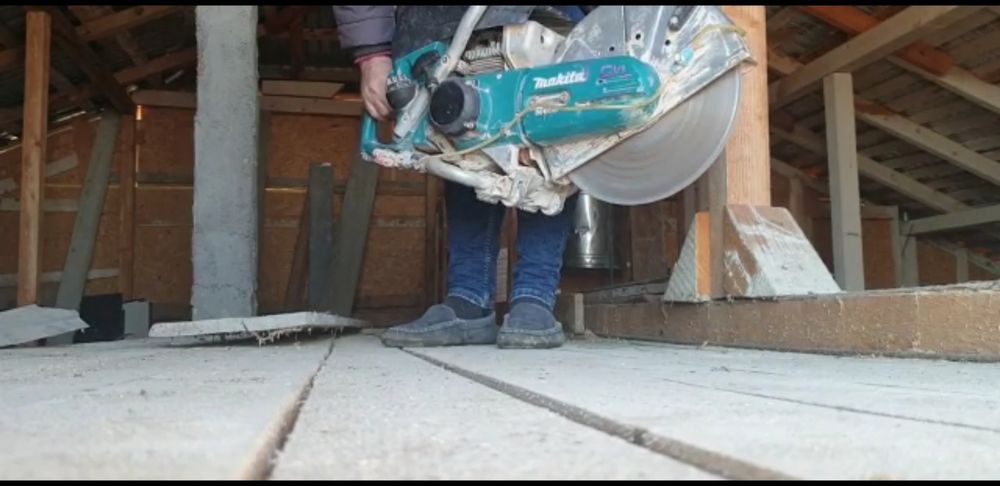 Machita.Masina de taiat beton Makita