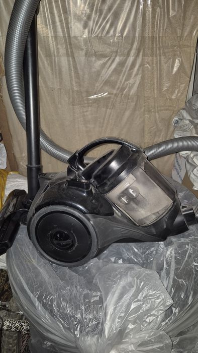 Продается пылесос