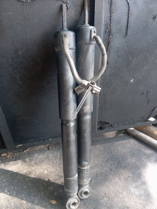 Амортизаторы  GX 470.