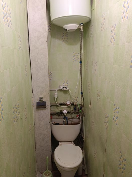 Продам 3 х комн квар.4 -23-1  этаж.
