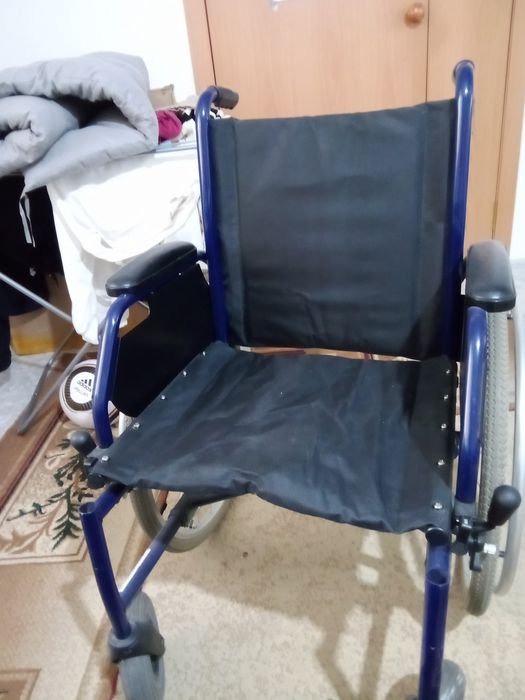 Инвалидная коляска прогулочная