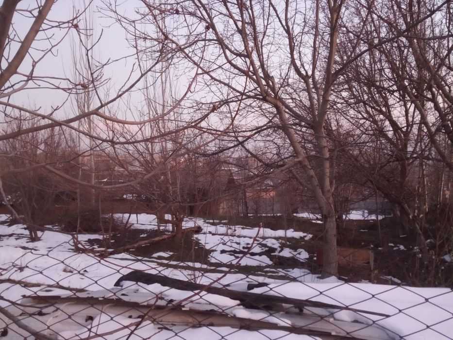 Oq tosh Xondayliq 3.4 sotiq atrofida kadastr yer sotiladi