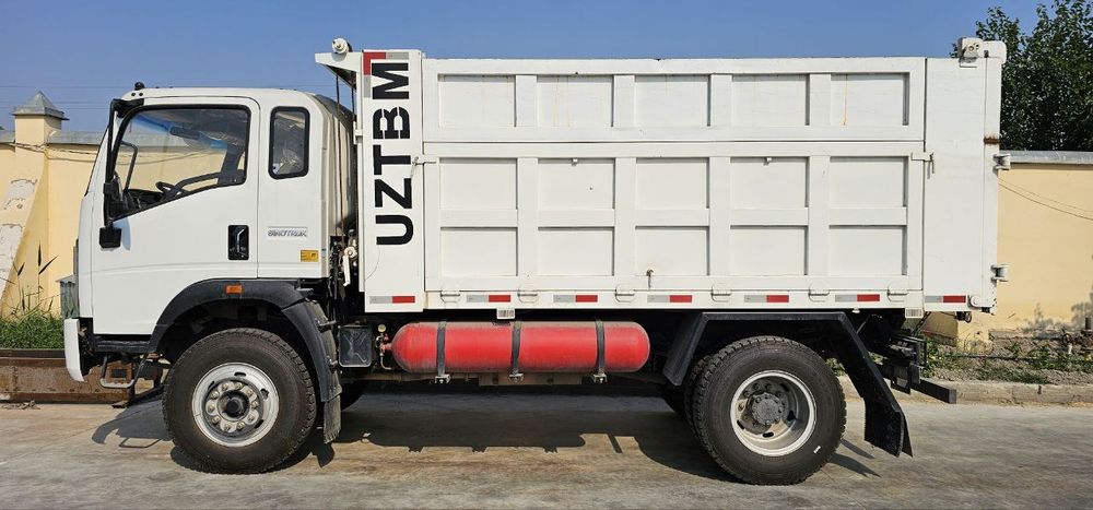 Howo Sinotruk Homan 4x2