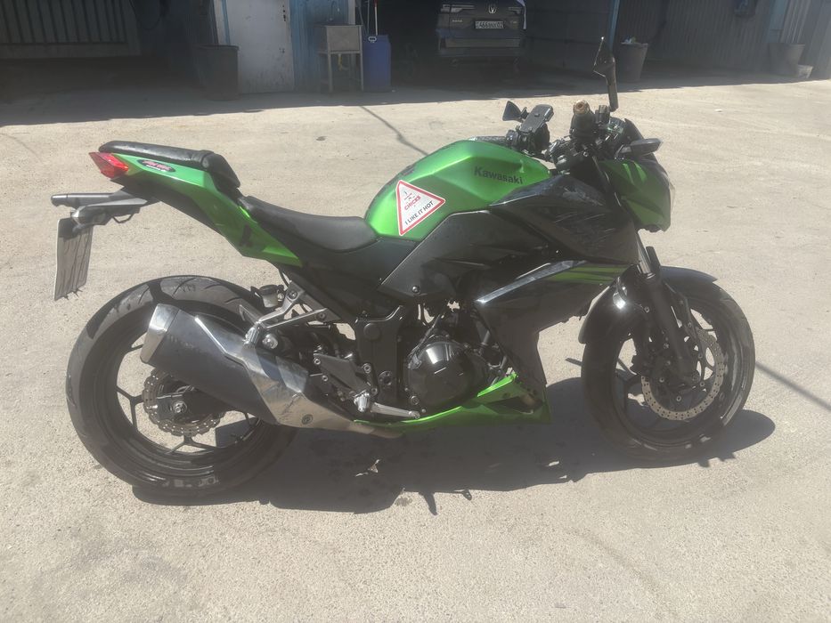 Kawazaki z250 зеленый