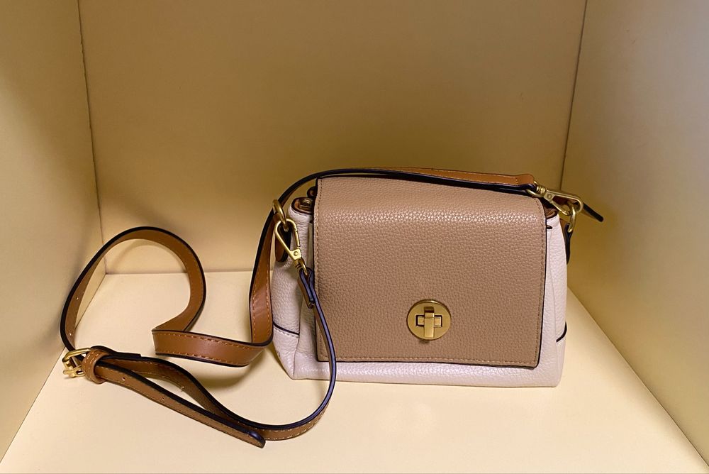 Малки нови чанти  с дълга дръжка