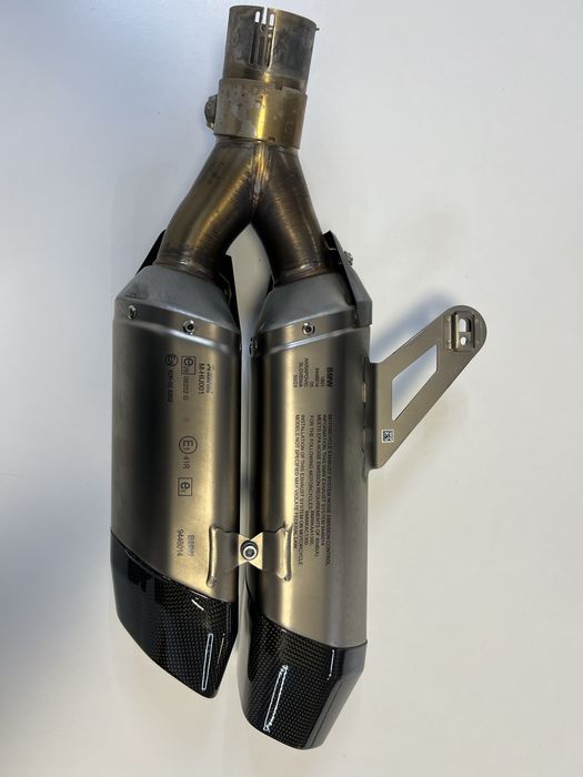 Evacuare finala BMW R1300GS Akrapovic Titan