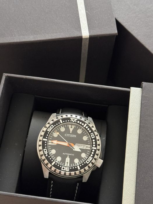Citizen NH8380-15E