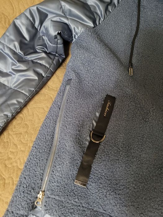 Продам куртку женскую 50размер