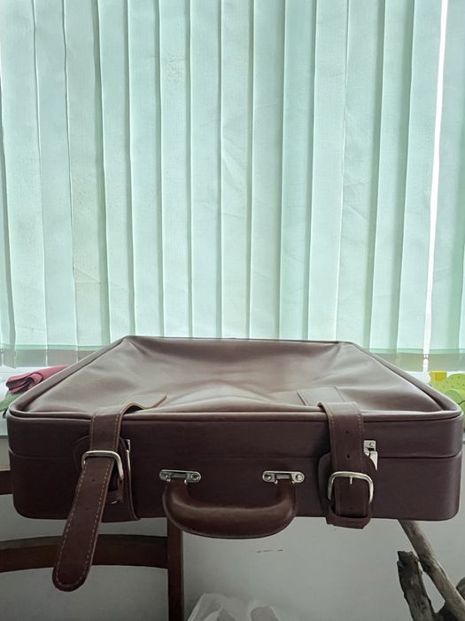 куфар от Соц време