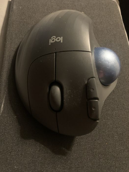 Vand mouse Logitech ERGO M575