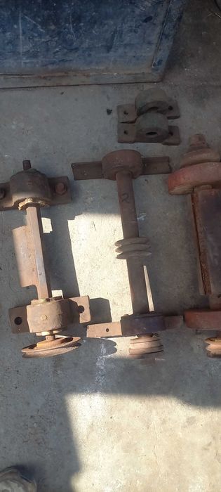 Оси за циркуляр12 броя