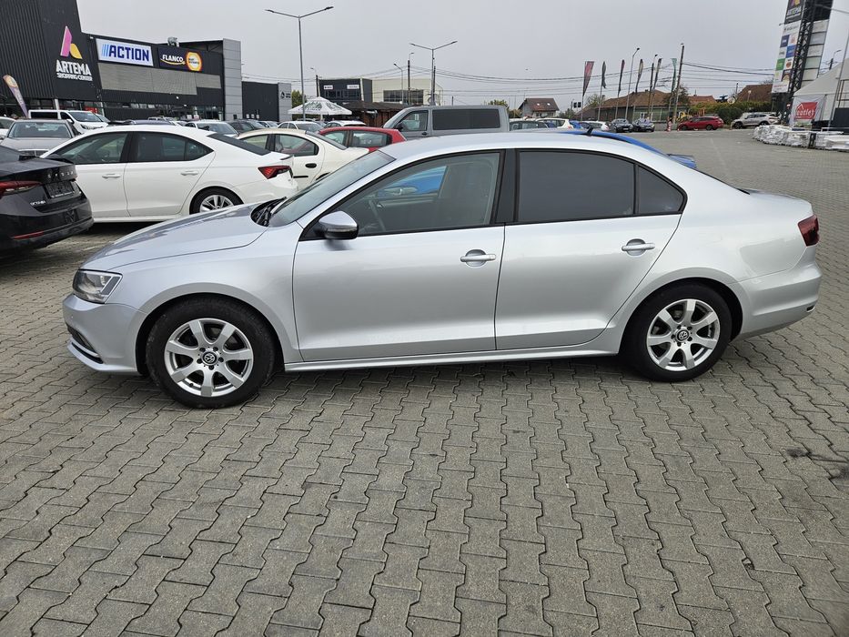 VOLKSWAGEN Jetta 2016 — imagine 3