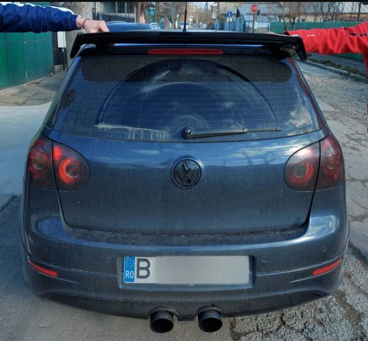 Eleron Universal DTM Kanat Mini Negru Lucios – VW Golf 5