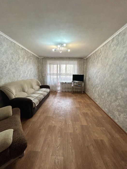 Срочно продам 3- х комн квартиру