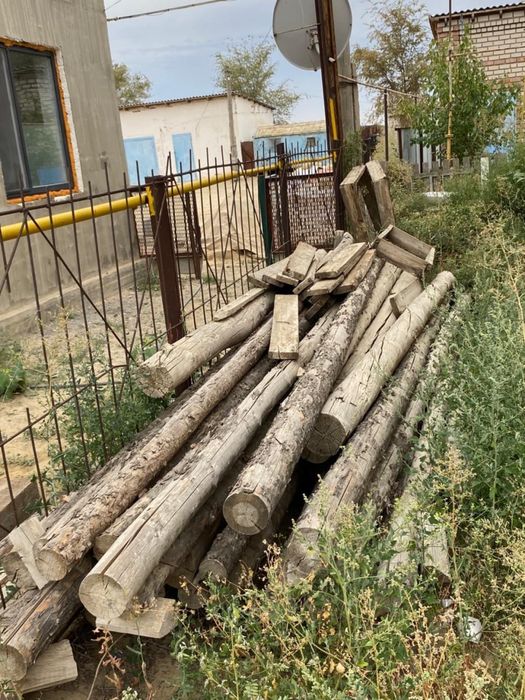 Томар, мал ылетын, уйдын тобесыне агаш, кафель, есык т.б бар