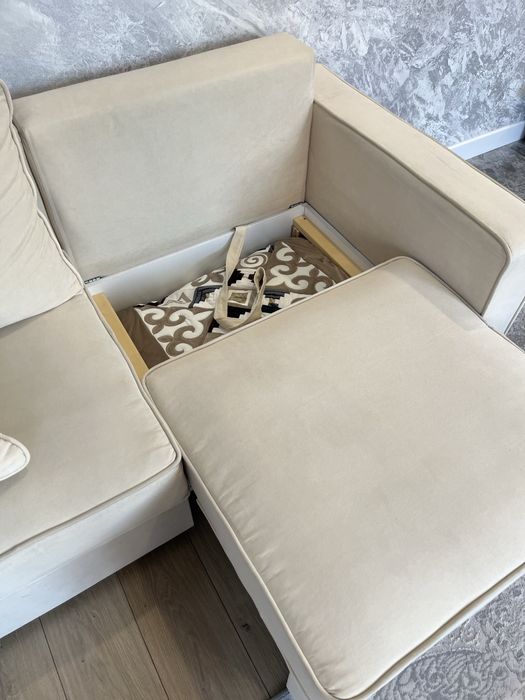 Продам диван в отличном состоянии